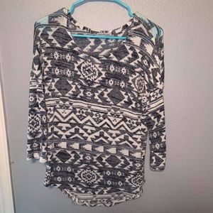 Aztec quarter sleeve